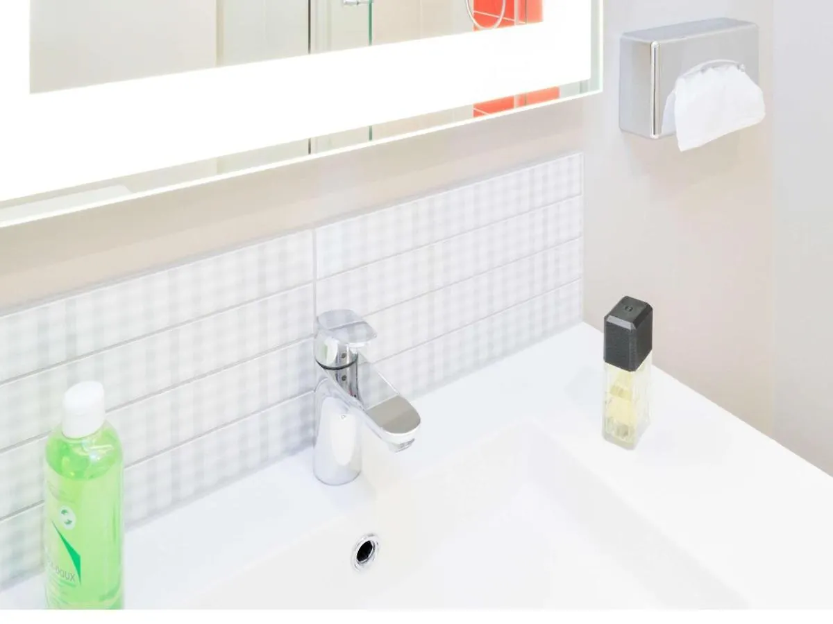 *** Hotel Ibis Styles Lille Centre Grand Place Francia